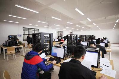 我校6个项目入选国家级计算机网络技术研发及咨询项目